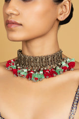Vasanta Choker