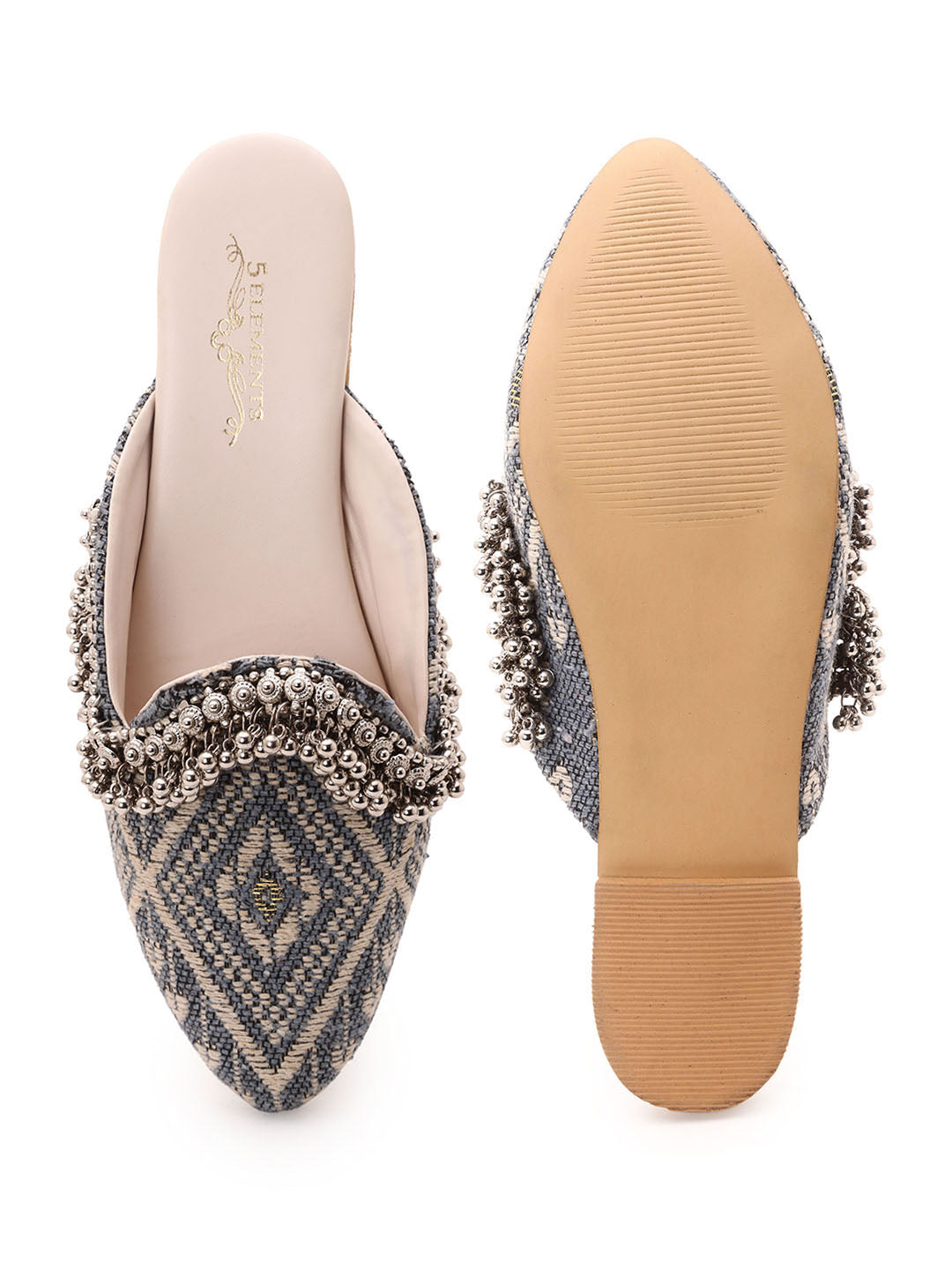 Sara (mule) - 5elements