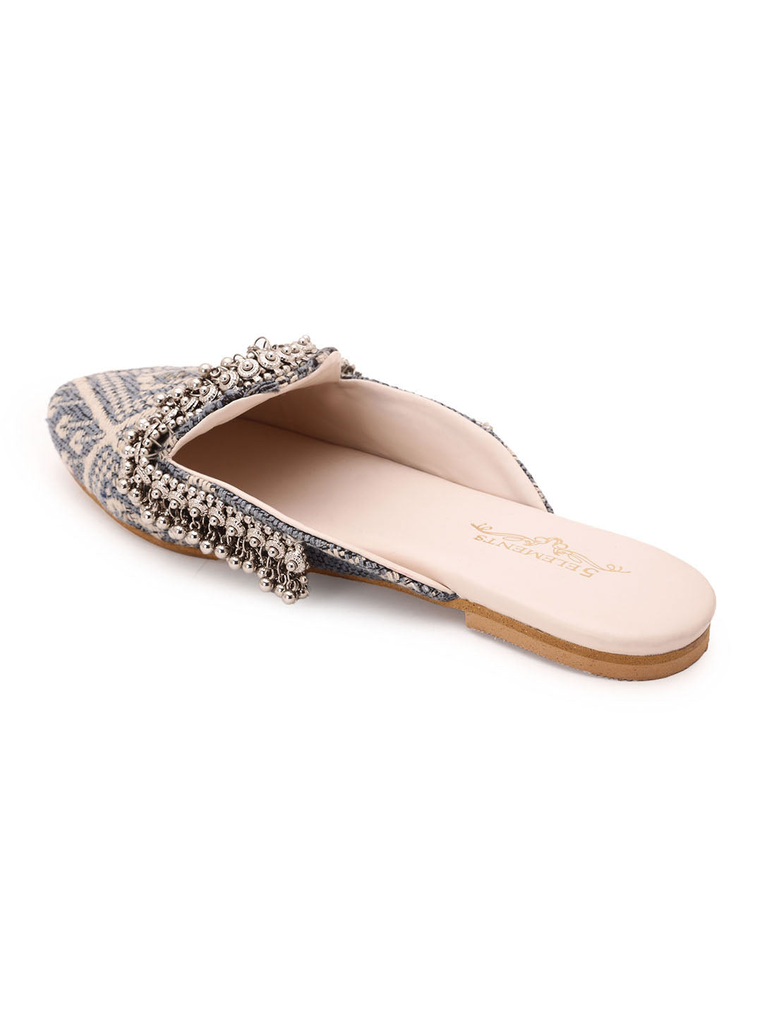 Sara (mule) - 5elements