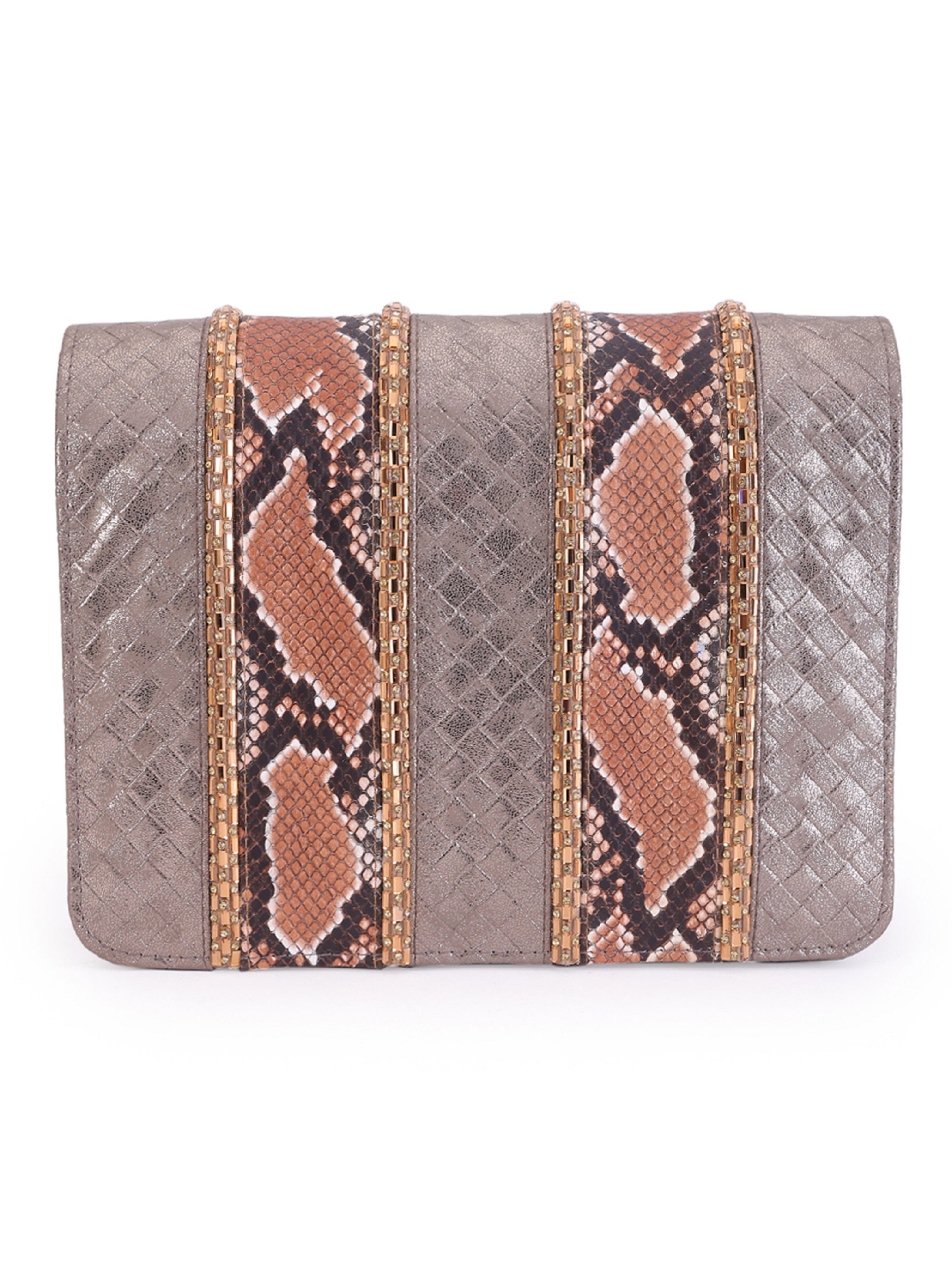 Corkscrew Clutch 5elements