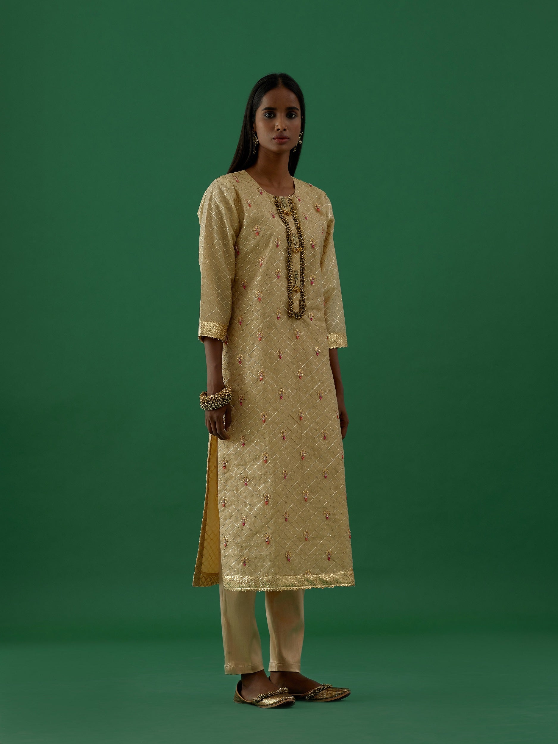 Zoya Gold (Kurta Set)