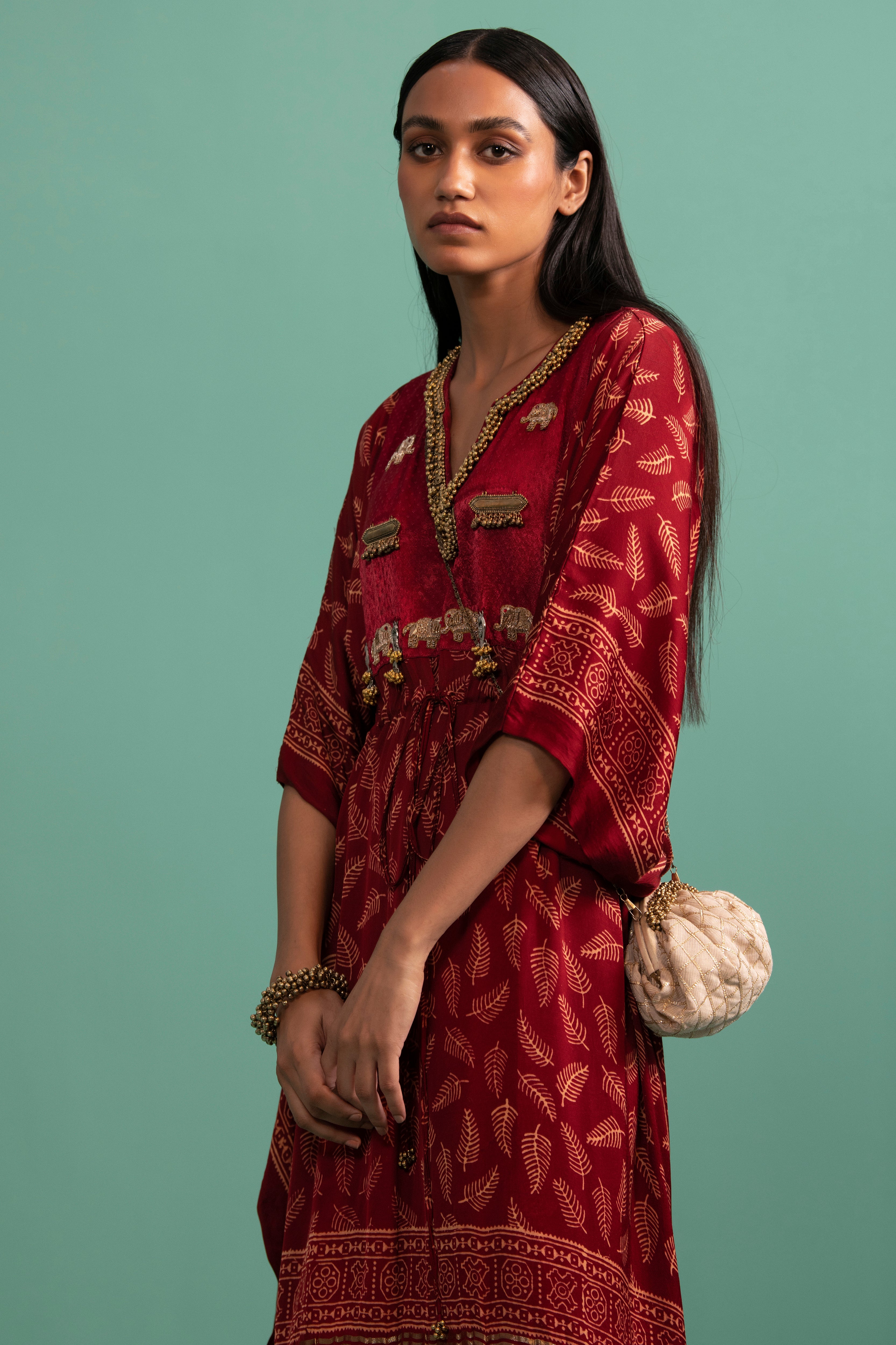 Tejaswani - Maroon (kaftan) - 5elements