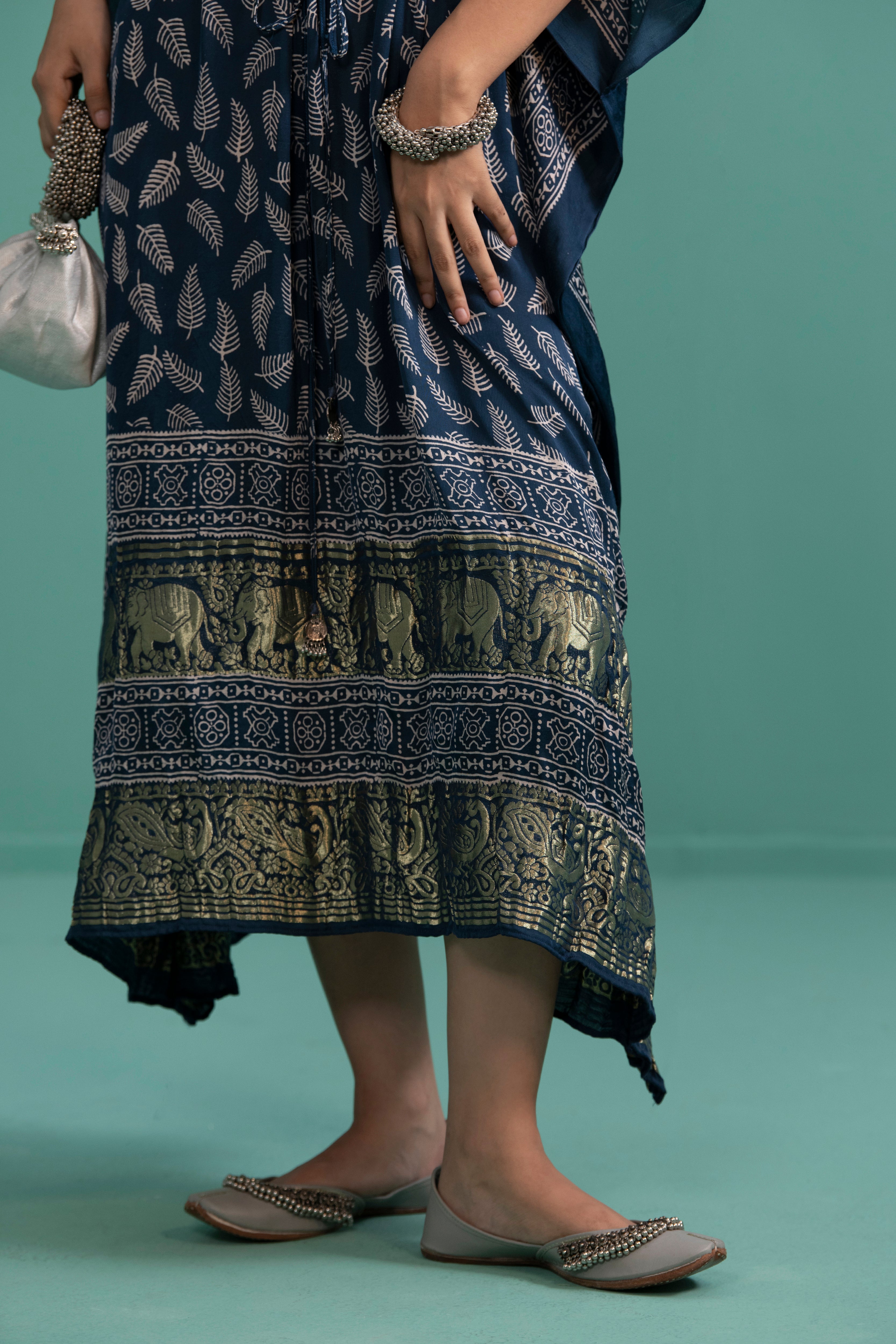 Tejaswani - Blue (kaftan) - 5elements