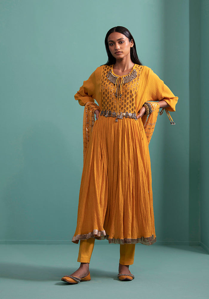 Adhira - Yellow kurta Set - 5elements
