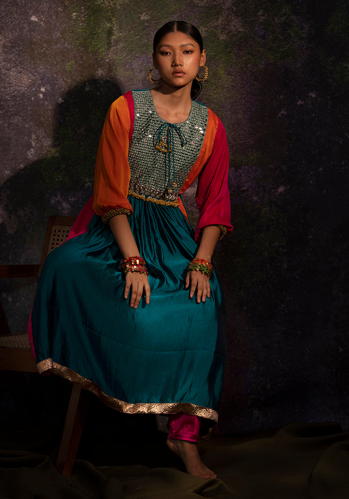 Maya Multi Embroiderd Kurta - 5elements