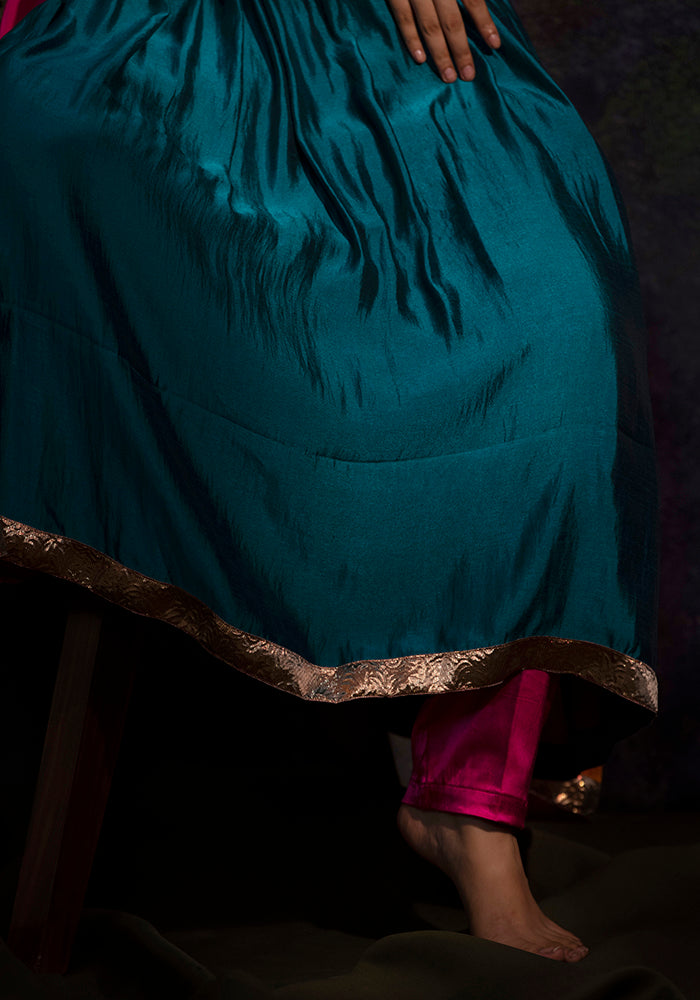 Maya Multi Embroiderd Kurta - 5elements