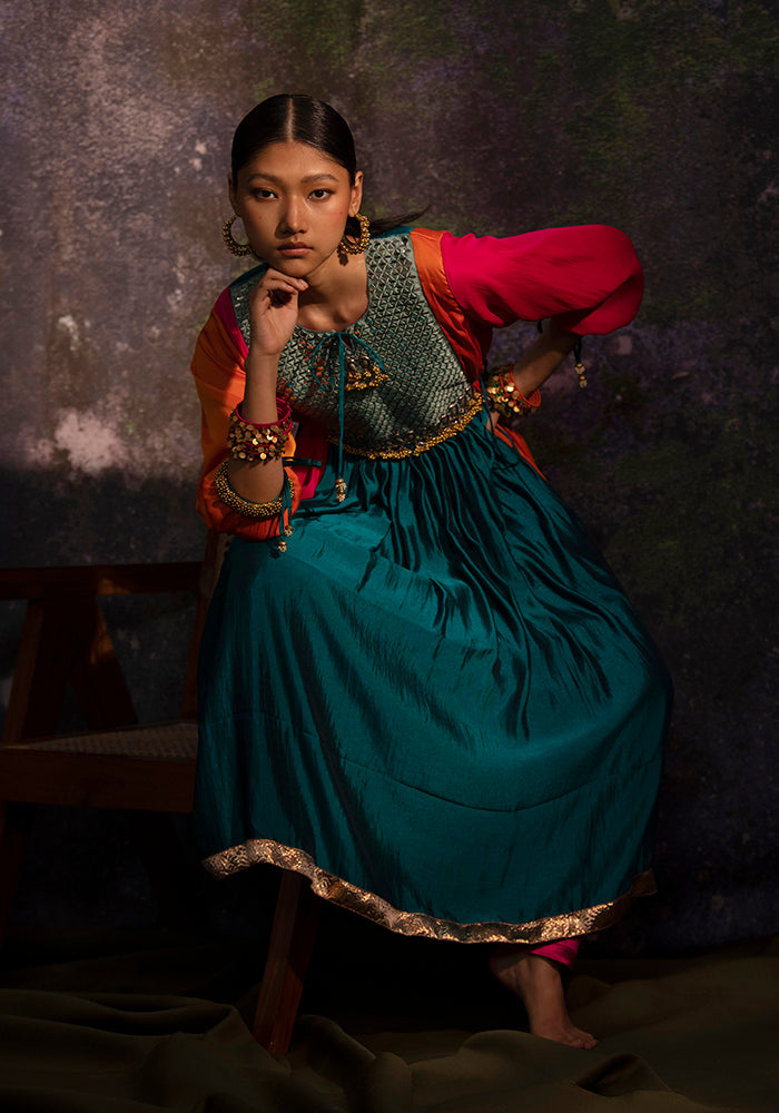 Maya Multi Embroiderd Kurta - 5elements