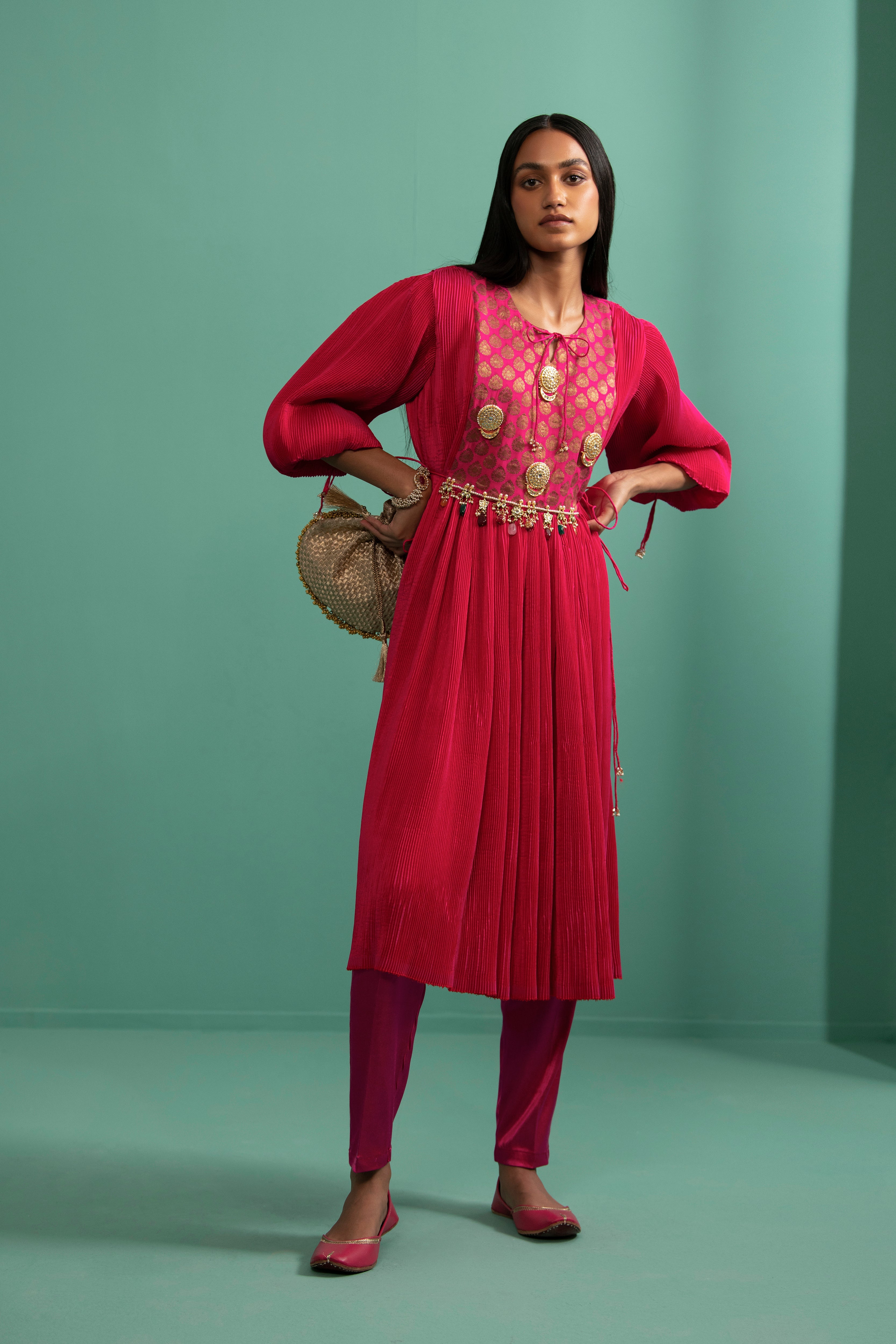 Trishika - Fushia kurta Set - 5elements