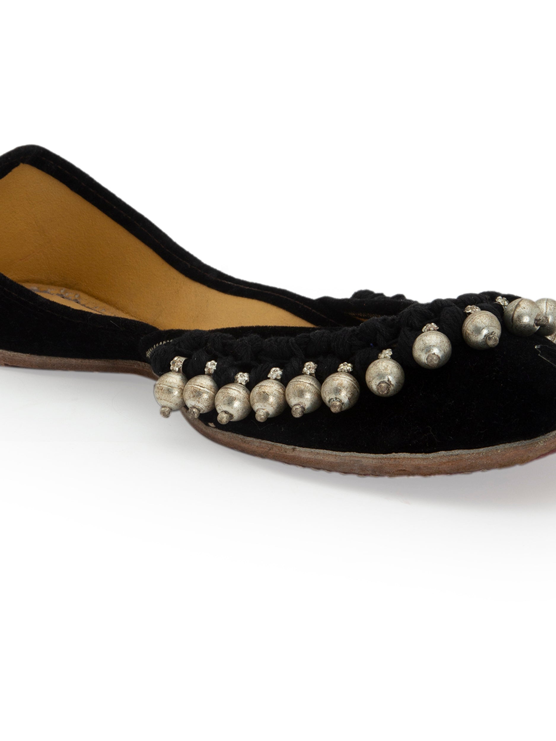 Ava - Black (jutti) 5elements