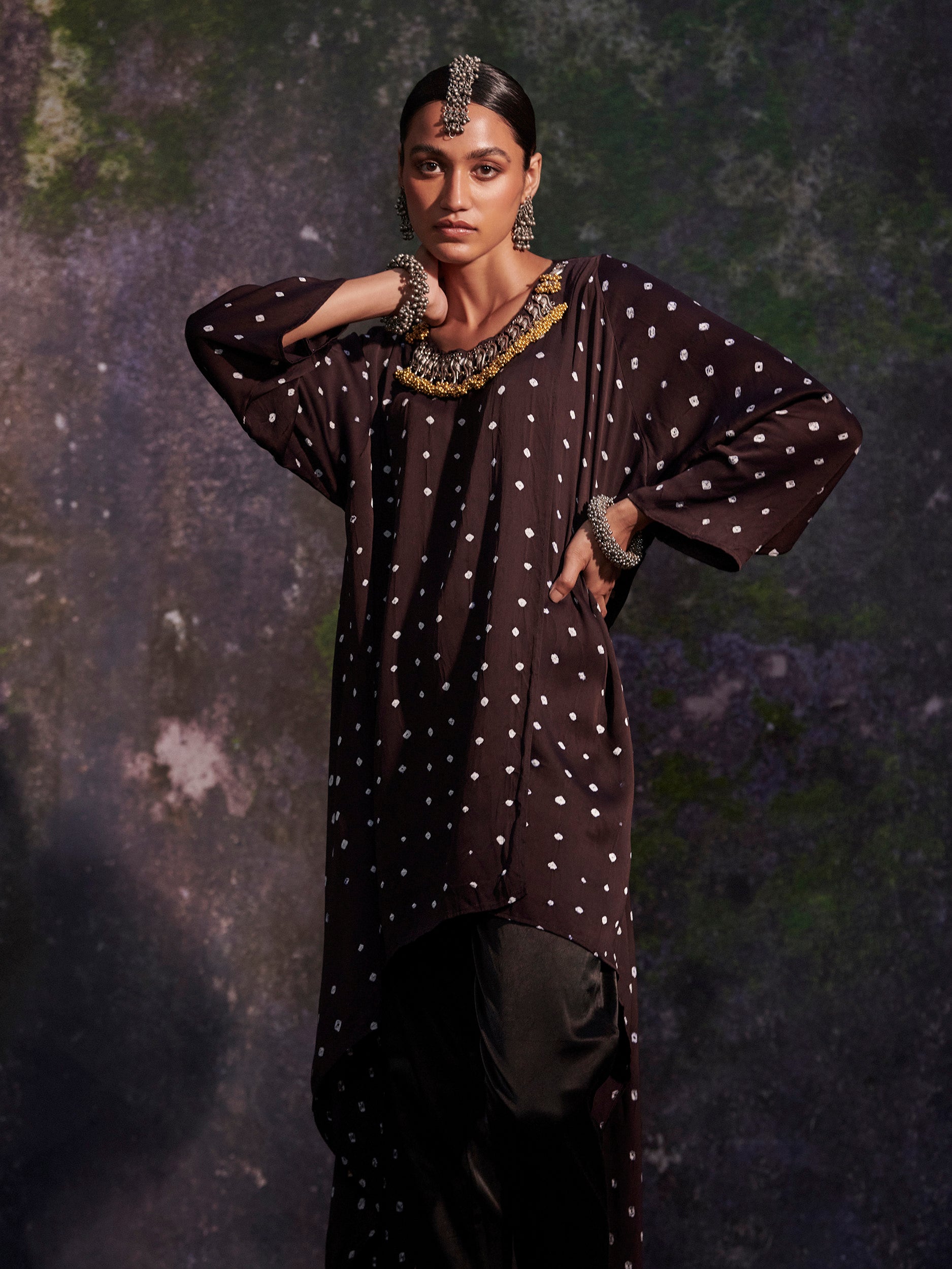 Vishakha - Black Top - 5elements