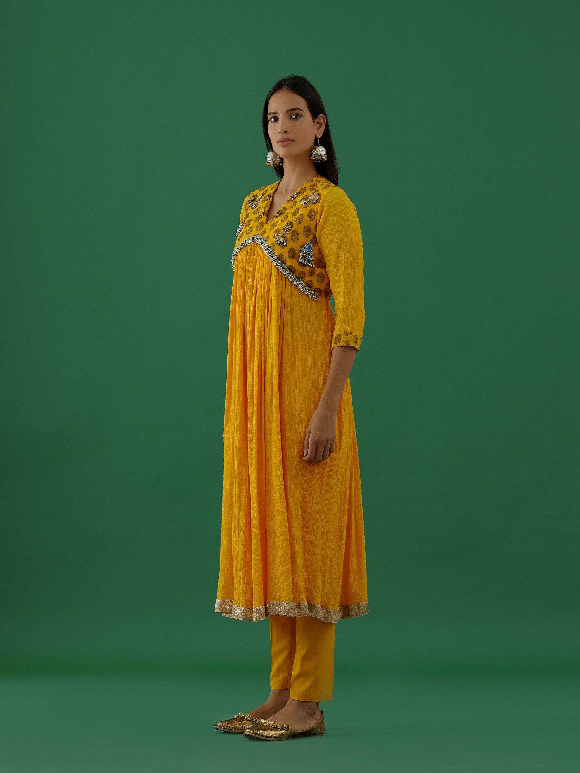 Aashvi - Yellow kurta Set - 5elements
