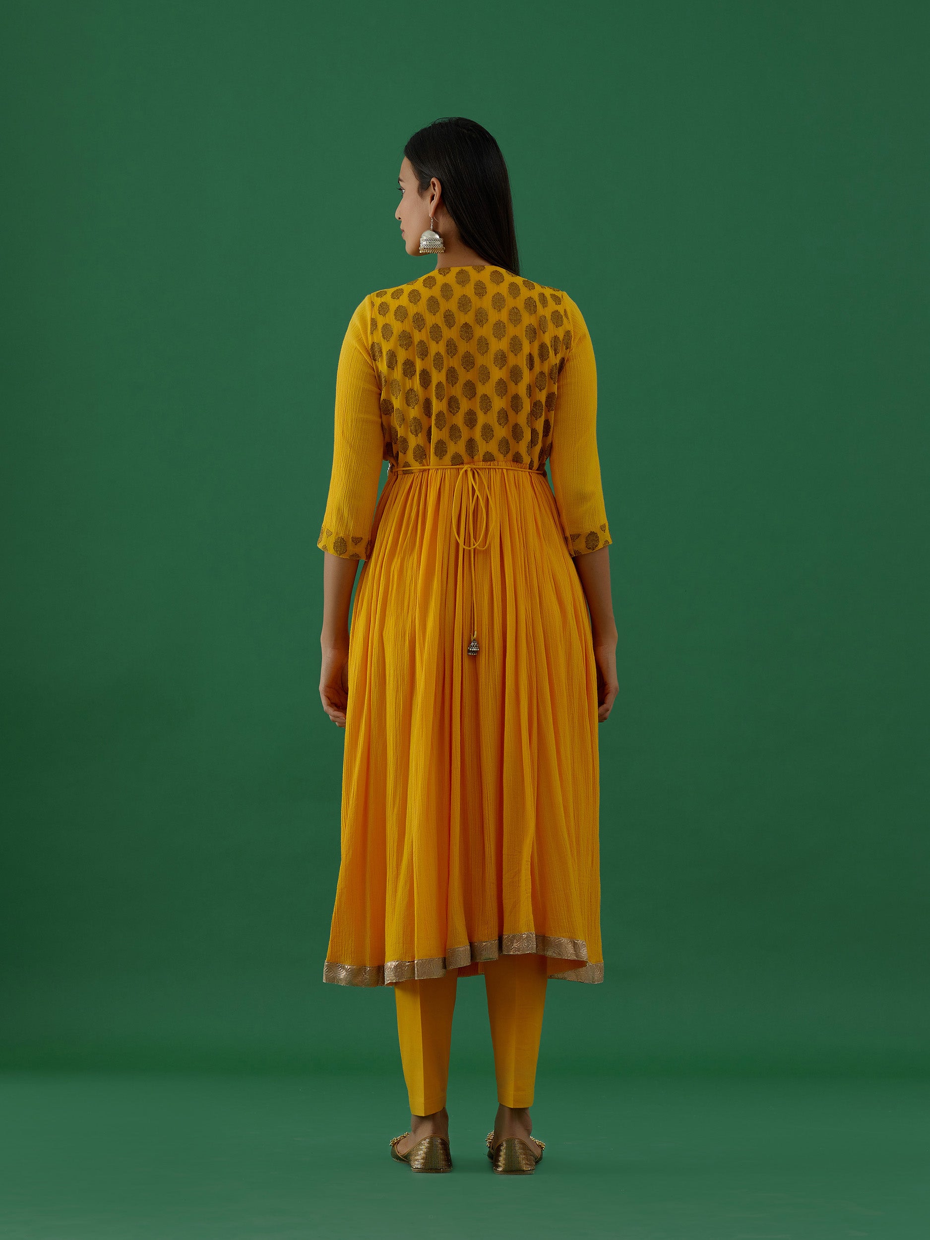 Aashvi - Yellow kurta Set - 5elements