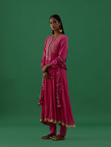 Vedapriya - Pink kurta Set - 5elements