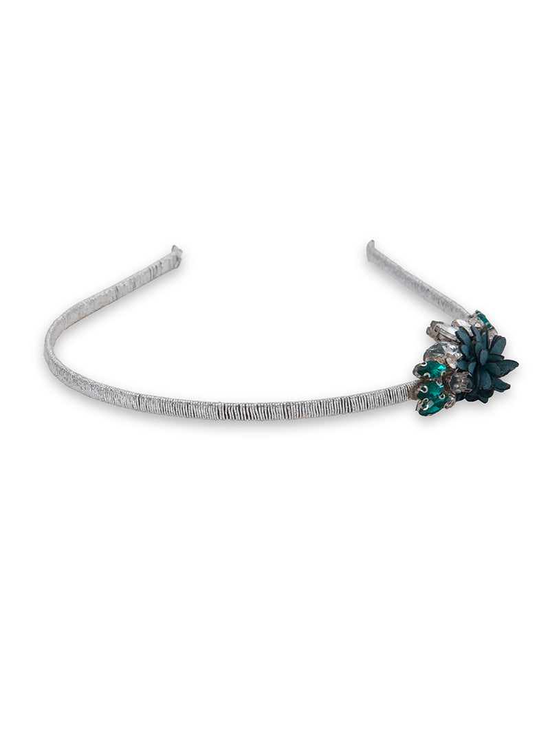 Floral With Kundan Studded Hairband