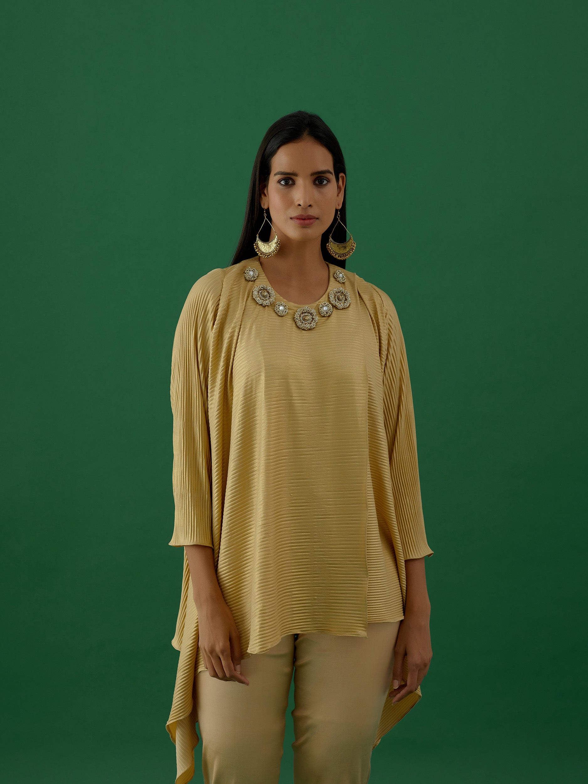 Saanvi - Gold Top - 5elements