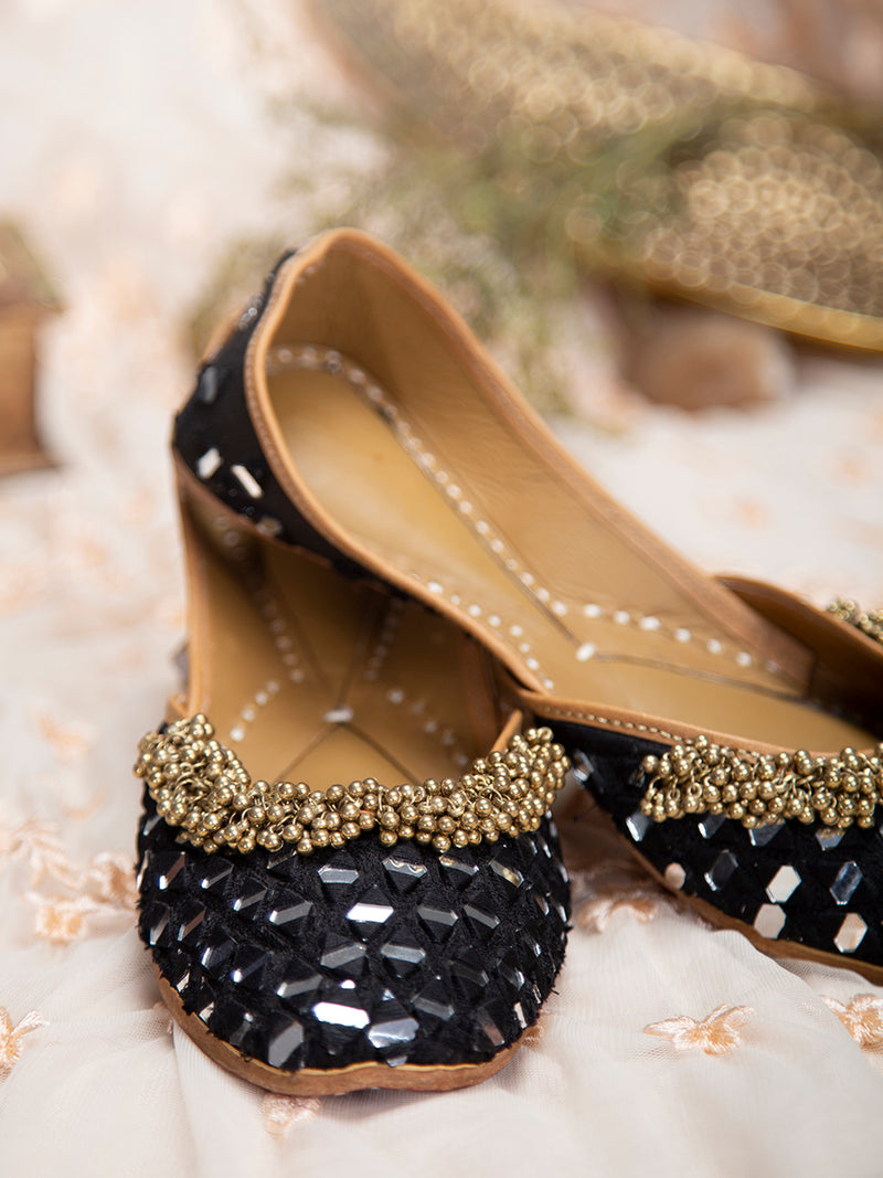 Mirror Love Black (Jutti) - Main Image