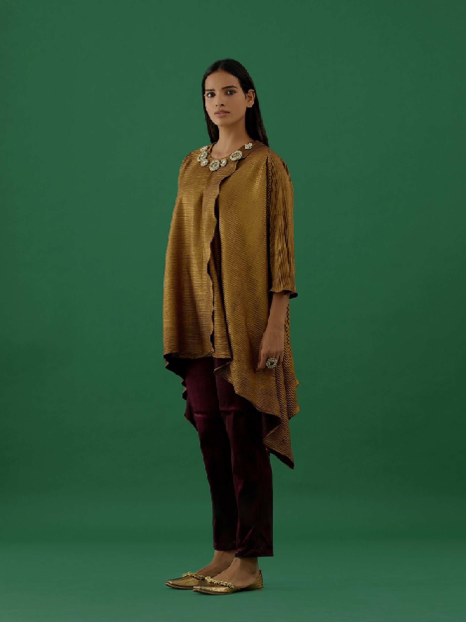 Saanvi Bronze (Top)