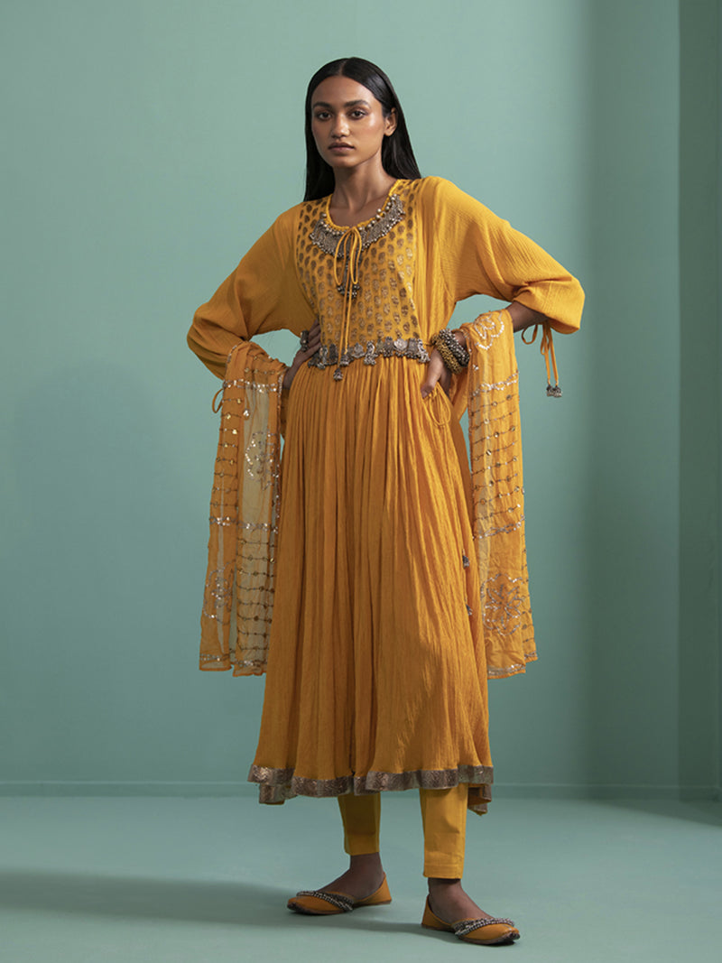 Adhira Yellow (Kurta Set)
