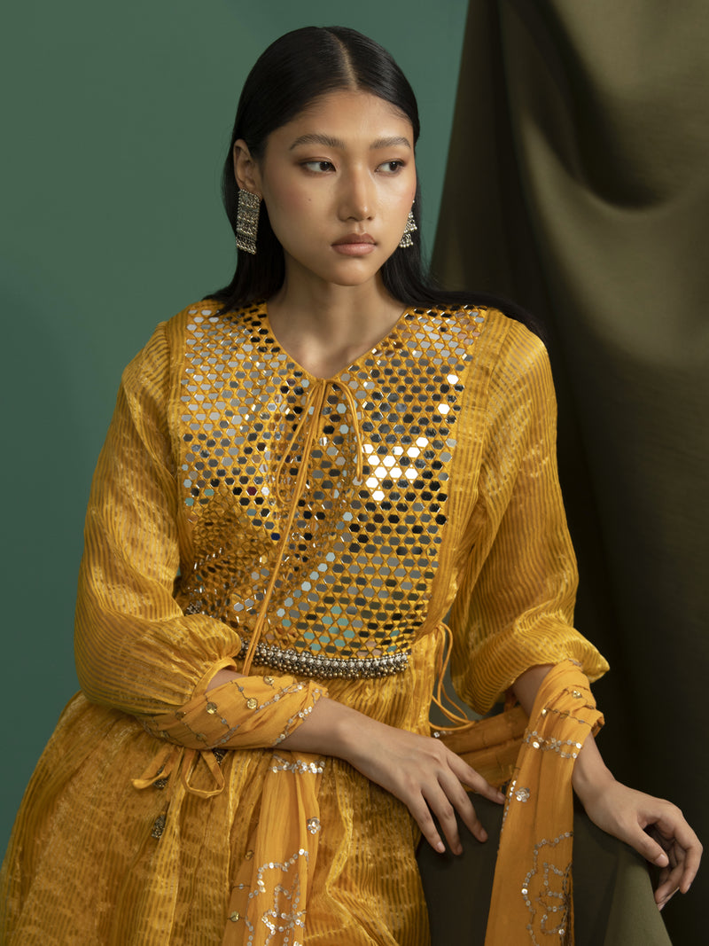 Gopika Yellow (Kurta Set)
