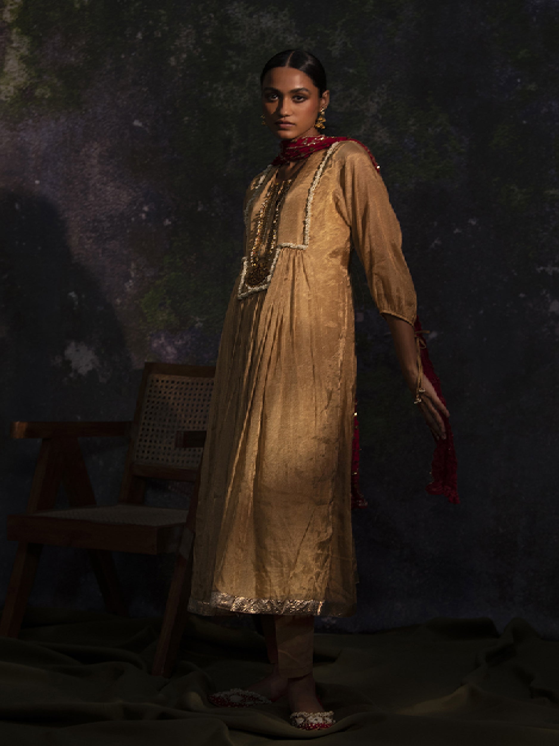 Rutvi - Gold kurta Set - 5elements
