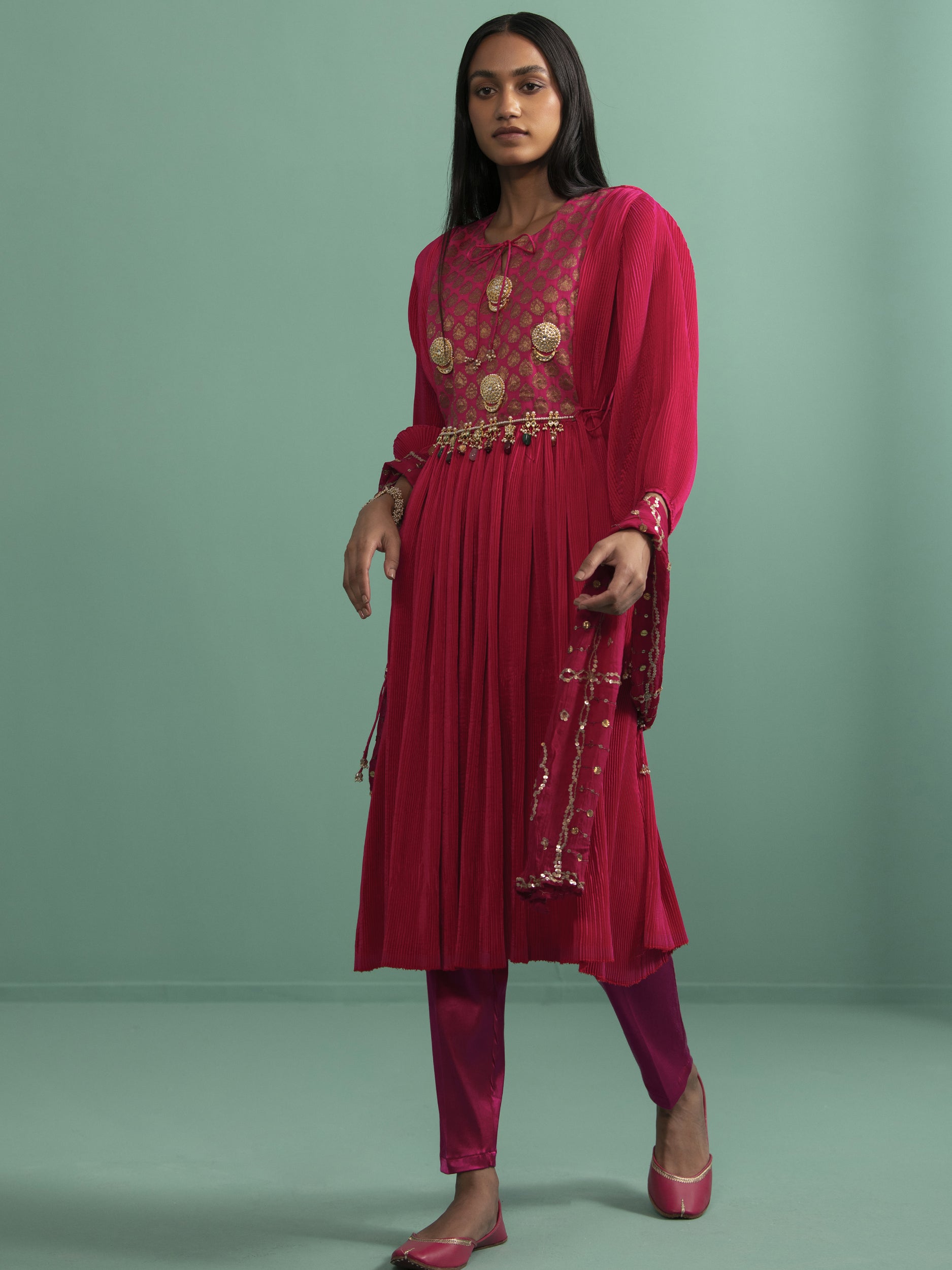 Trishika - Fushia kurta Set - 5elements